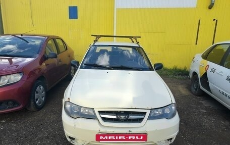 Daewoo Nexia I рестайлинг, 2012 год, 90 000 рублей, 3 фотография