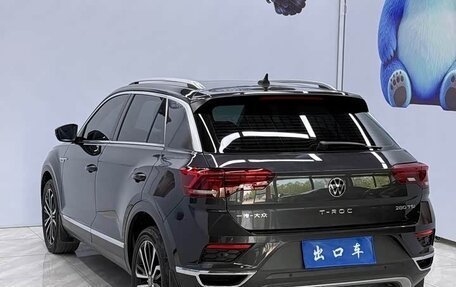 Volkswagen T-Roc I, 2023 год, 1 350 000 рублей, 6 фотография