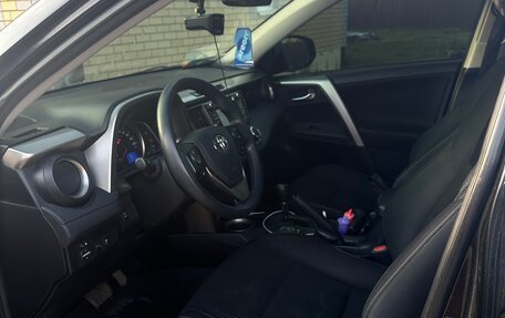 Toyota RAV4, 2014 год, 1 710 000 рублей, 7 фотография
