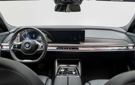 BMW 7 серия, 2025 год, 15 190 000 рублей, 14 фотография