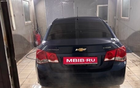 Chevrolet Cruze II, 2010 год, 390 000 рублей, 6 фотография