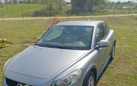 Volvo C30 I рестайлинг, 2011 год, 750 000 рублей, 3 фотография
