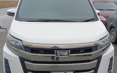 Toyota Noah III, 2017 год, 2 350 000 рублей, 1 фотография