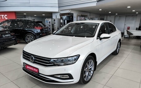 Volkswagen Passat B8 рестайлинг, 2020 год, 2 450 000 рублей, 1 фотография