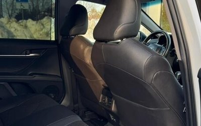 Toyota Camry, 2021 год, 3 550 000 рублей, 1 фотография