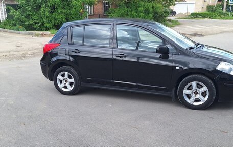 Nissan Tiida, 2010 год, 595 000 рублей, 2 фотография