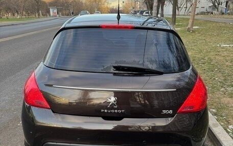 Peugeot 308 II, 2011 год, 550 000 рублей, 2 фотография