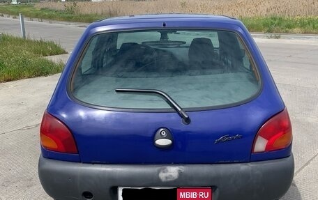 Ford Fiesta, 1999 год, 150 000 рублей, 3 фотография