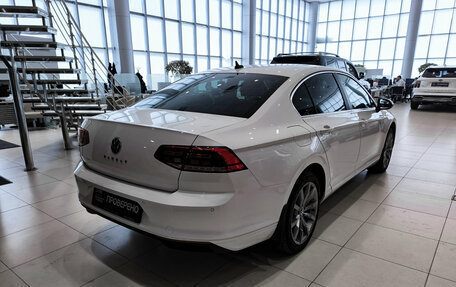Volkswagen Passat B8 рестайлинг, 2020 год, 2 450 000 рублей, 6 фотография