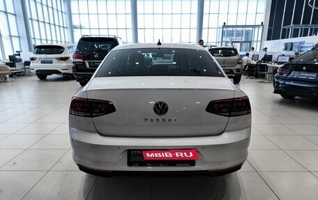 Volkswagen Passat B8 рестайлинг, 2020 год, 2 450 000 рублей, 7 фотография