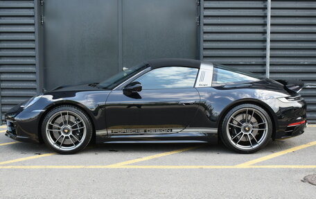 Porsche 911, 2023 год, 28 000 000 рублей, 2 фотография