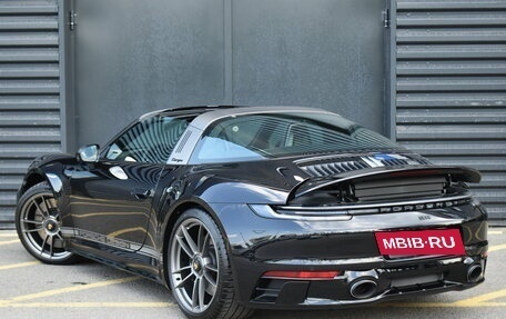 Porsche 911, 2023 год, 28 000 000 рублей, 6 фотография