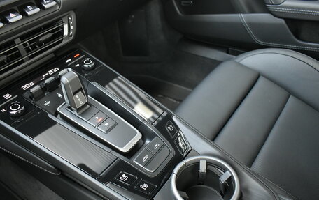 Porsche 911, 2023 год, 28 000 000 рублей, 14 фотография