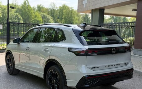 Volkswagen Tiguan, 2026 год, 4 800 000 рублей, 14 фотография