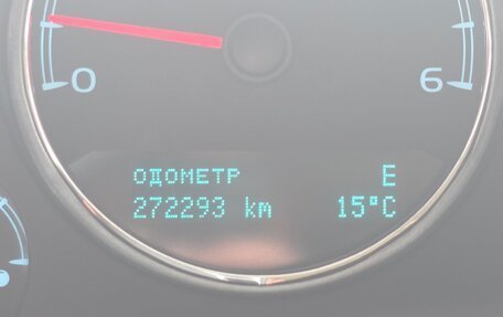 Chevrolet Tahoe III, 2012 год, 2 400 000 рублей, 13 фотография