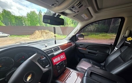 Chevrolet Tahoe III, 2012 год, 2 400 000 рублей, 14 фотография