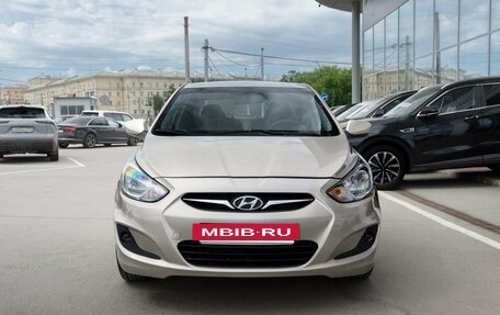 Hyundai Solaris II рестайлинг, 2012 год, 570 000 рублей, 3 фотография