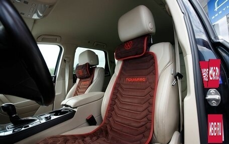 Volkswagen Touareg III, 2012 год, 2 430 000 рублей, 12 фотография