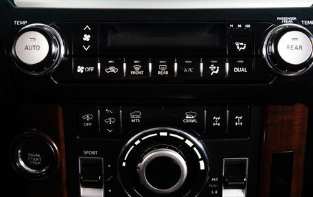 Toyota Land Cruiser Prado 150 рестайлинг 2, 2014 год, 3 319 000 рублей, 22 фотография