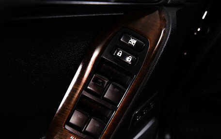 Toyota Land Cruiser Prado 150 рестайлинг 2, 2014 год, 3 319 000 рублей, 30 фотография