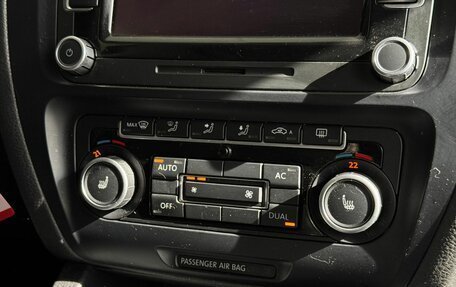 Volkswagen Jetta VI, 2012 год, 889 000 рублей, 13 фотография