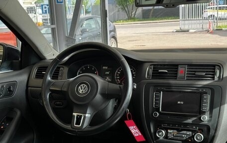 Volkswagen Jetta VI, 2012 год, 889 000 рублей, 9 фотография