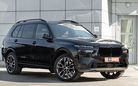 BMW X7, 2023 год, 13 000 000 рублей, 3 фотография