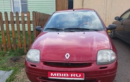 Renault Clio III, 2001 год, 140 000 рублей, 6 фотография