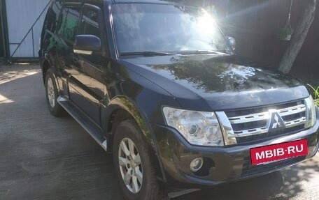 Mitsubishi Pajero IV, 2011 год, 2 700 000 рублей, 10 фотография