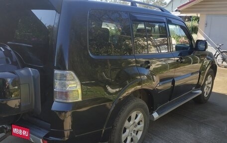 Mitsubishi Pajero IV, 2011 год, 2 700 000 рублей, 4 фотография