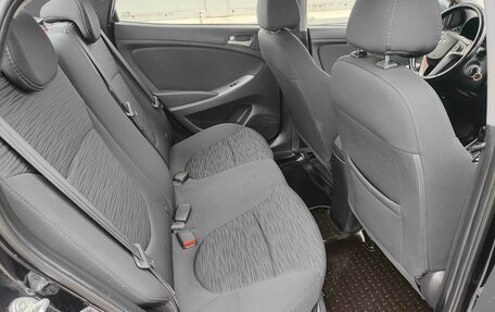 Hyundai Solaris II рестайлинг, 2014 год, 815 000 рублей, 13 фотография