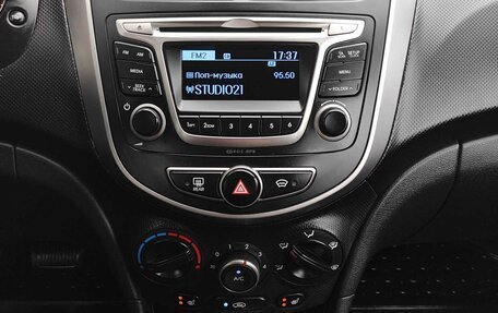 Hyundai Solaris II рестайлинг, 2014 год, 815 000 рублей, 18 фотография