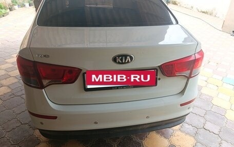 KIA Rio III рестайлинг, 2015 год, 880 000 рублей, 4 фотография