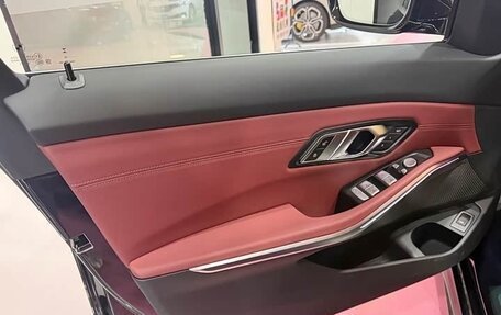 BMW 3 серия, 2023 год, 2 680 000 рублей, 14 фотография