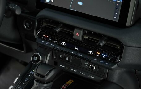 Toyota Land Cruiser Prado, 2026 год, 11 400 000 рублей, 24 фотография