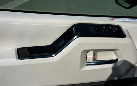 Toyota HiAce H300, 2026 год, 4 200 000 рублей, 6 фотография
