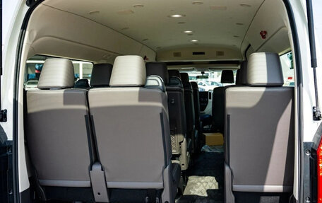 Toyota HiAce H300, 2026 год, 4 200 000 рублей, 13 фотография