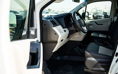 Toyota HiAce H300, 2026 год, 4 200 000 рублей, 24 фотография