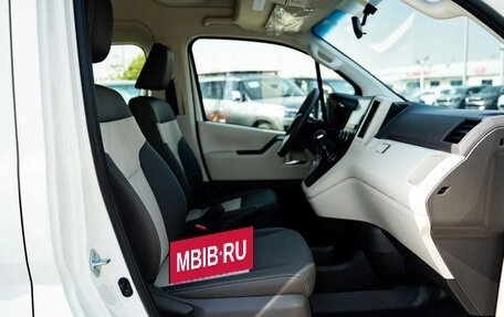 Toyota HiAce H300, 2026 год, 4 200 000 рублей, 21 фотография