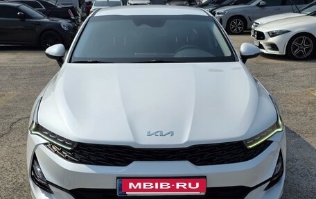 KIA K5, 2022 год, 1 830 000 рублей, 2 фотография