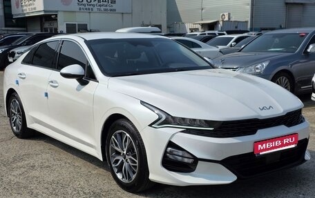 KIA K5, 2022 год, 1 830 000 рублей, 3 фотография