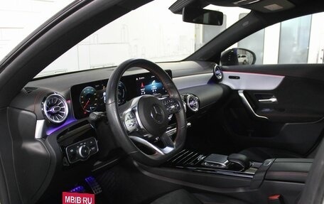 Mercedes-Benz CLA, 2020 год, 3 400 000 рублей, 14 фотография