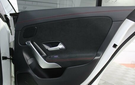 Mercedes-Benz CLA, 2020 год, 3 400 000 рублей, 23 фотография