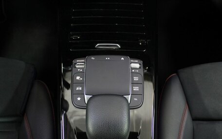 Mercedes-Benz CLA, 2020 год, 3 400 000 рублей, 29 фотография