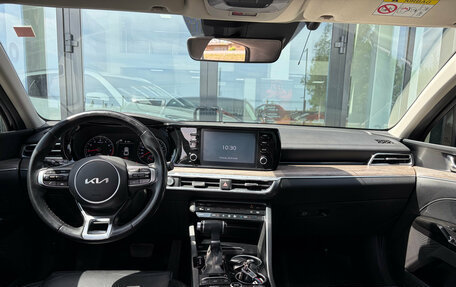 KIA K5, 2021 год, 2 600 000 рублей, 9 фотография