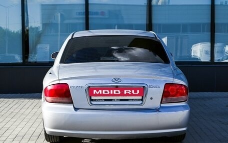 Hyundai Sonata IV рестайлинг, 2004 год, 319 000 рублей, 9 фотография