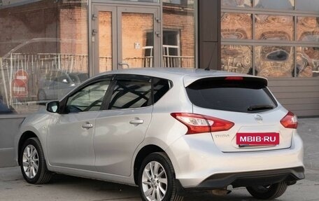 Nissan Tiida, 2015 год, 900 000 рублей, 7 фотография