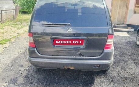 Mercedes-Benz M-Класс, 1999 год, 550 000 рублей, 1 фотография