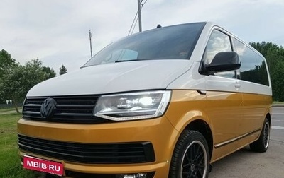 Volkswagen Caravelle T6 рестайлинг, 2017 год, 2 800 000 рублей, 1 фотография