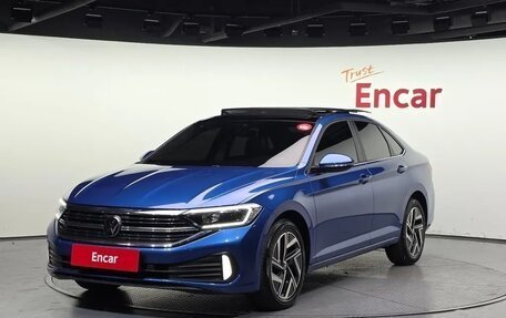 Volkswagen Jetta VII, 2024 год, 2 050 000 рублей, 1 фотография